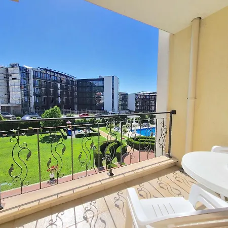 Royal Bay 2 - Private - Bsr