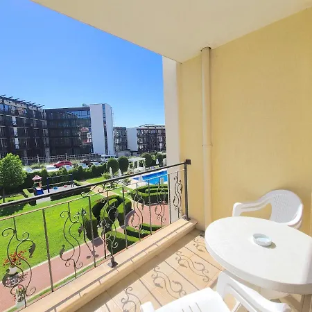 Royal Bay 2 - Private - Bsr *