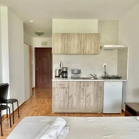 Royal Bay 2 - Private - Bsr *